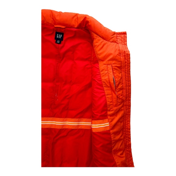 Gap Down Vest - Picture 3 of 3